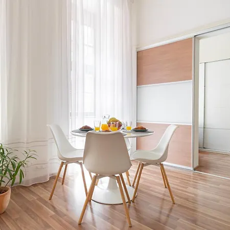 アパート Erika's Downtown ブダペスト